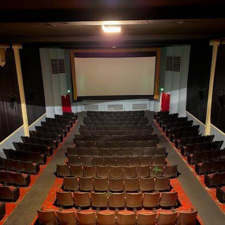 The empty main auditorium of the Varsity, seen from above via the projewwction booth